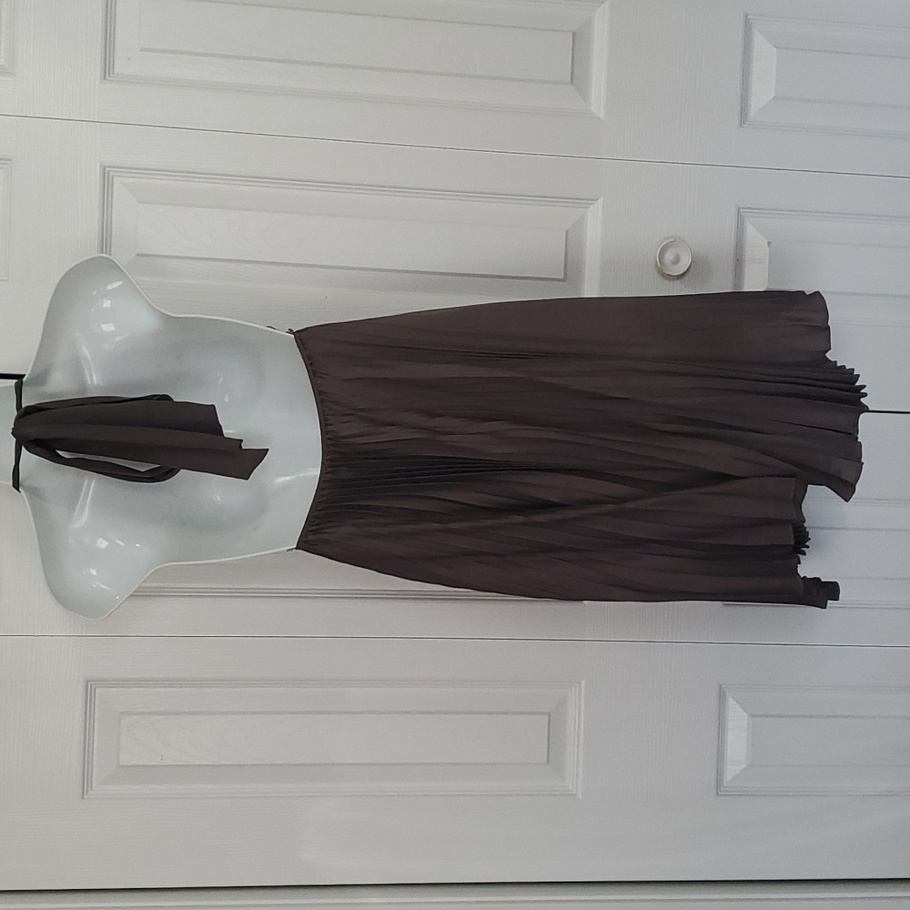 Reserved For Jaimie Alice + Olivia | Silk Taupe Backless Halterneck Beaded Dress - Picture 6 of 10
